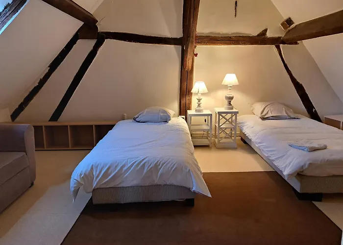 L\'été près de la Loire - Gîte dans le parc d\'une maison ancienne